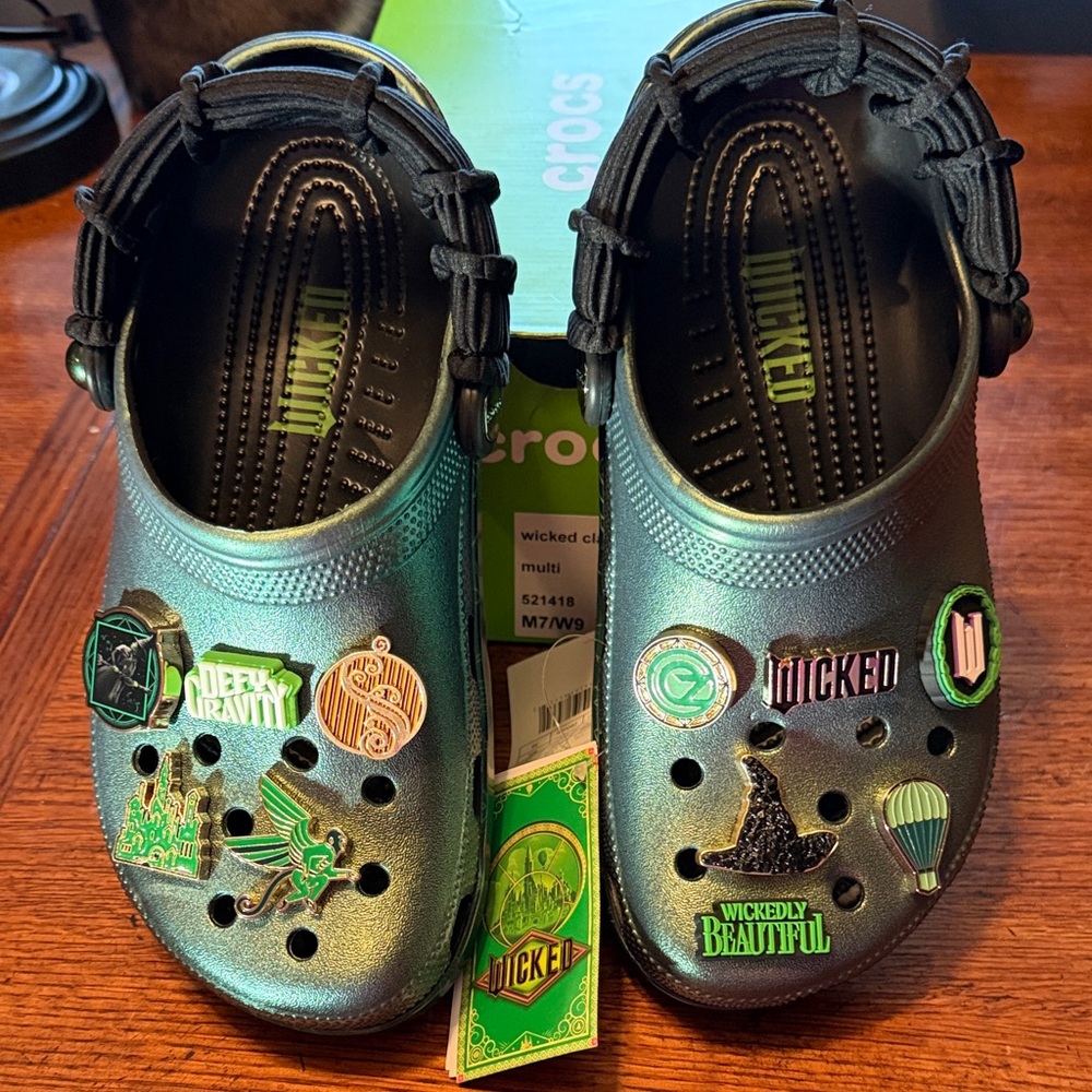 Crocs Wicked Green Clogs